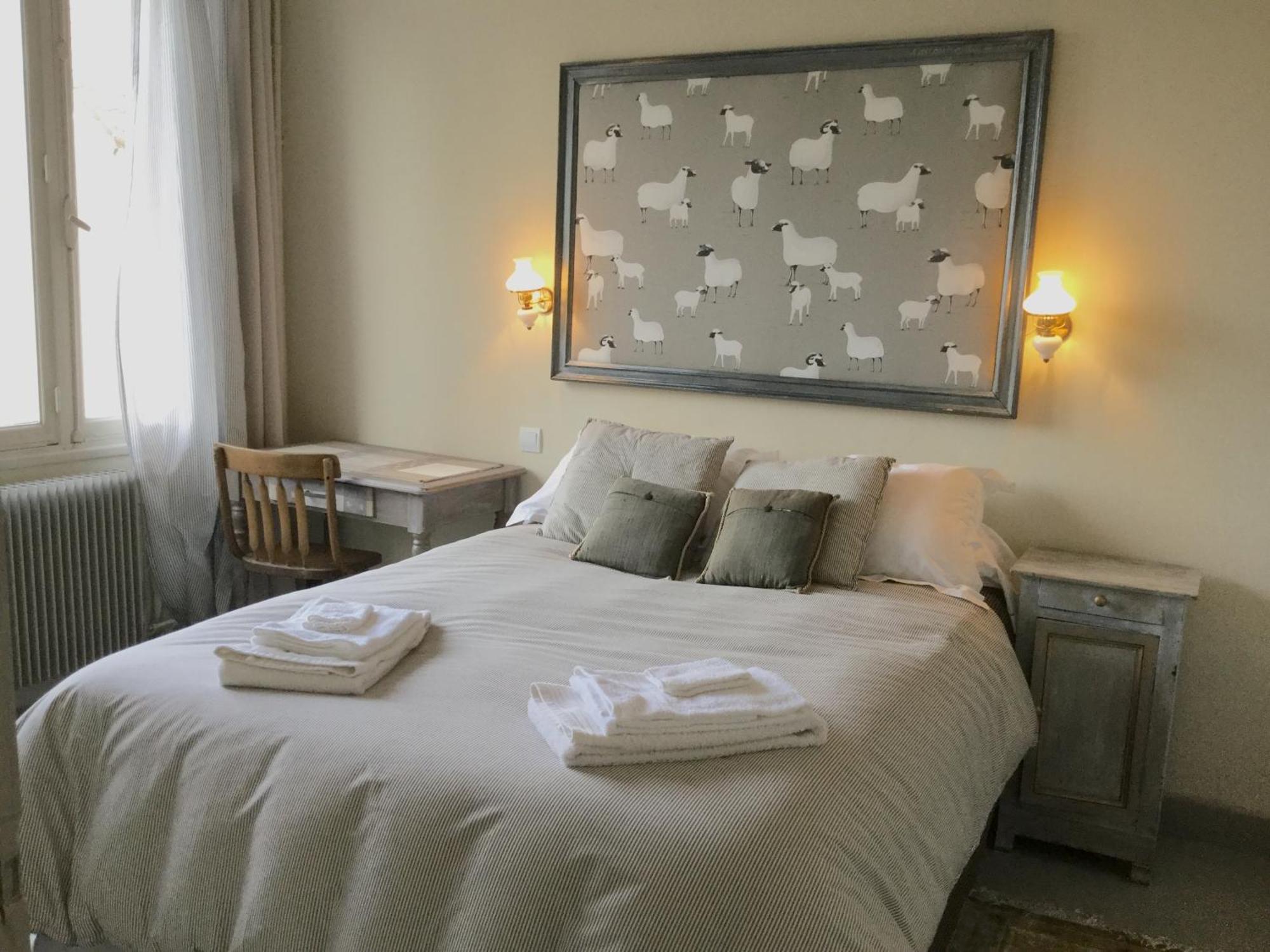 Le Logis Alexandra Bnb La Trimouille 外观 照片