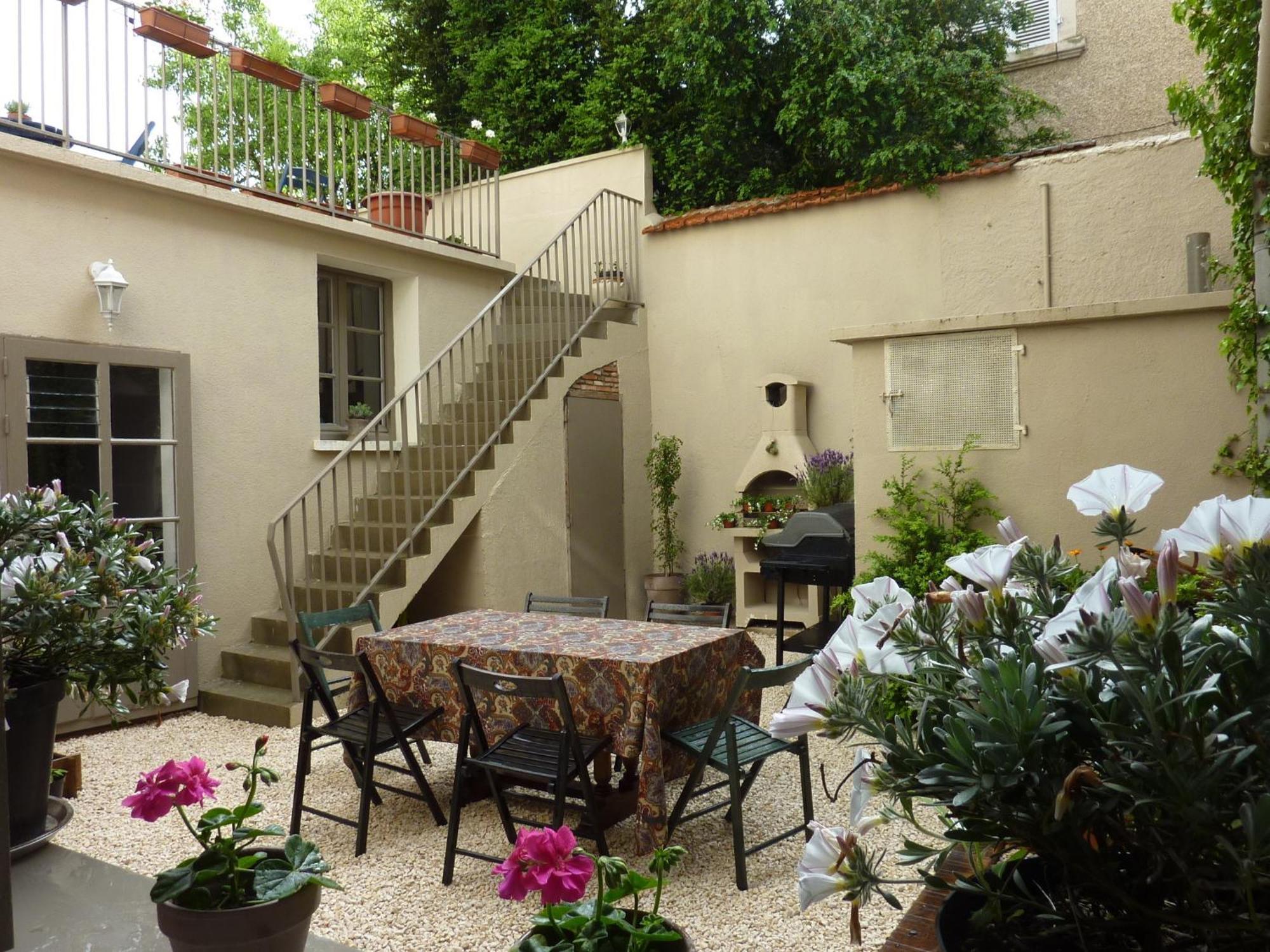 Le Logis Alexandra Bnb La Trimouille 外观 照片